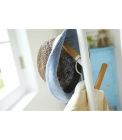 Yamazaki Plain Pole Hanger - White -Huishoudelijke Producten Winkel 0ec14260bda1433794852da5f564c61f
