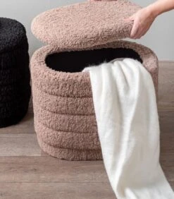 Leitmotiv Poef Cuddly - Bruin - 50x35x40 Cm 7 Leitmotiv Poef Cuddly - Bruin - 50x35x40 Cm -Huishoudelijke Producten Winkel 105f2adc14b04978984e045aa632de4c