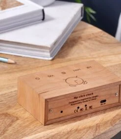 Flip Click Clock Wekker - Kersen/LED Wit -Huishoudelijke Producten Winkel 1da0e86c53284d64ae58067afe09b40a