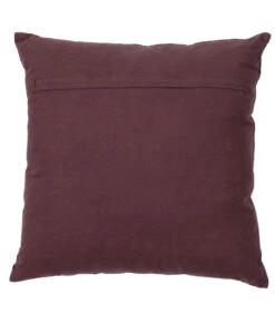 BePureHome Stencil Kussen - Velvet/borduur - Wine - 45x45 -Huishoudelijke Producten Winkel 2d2e5abb0fd94c84aba81e492d0ca55f