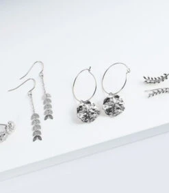 Geurkaars Citrus Met Zilveren Oorbellen -Huishoudelijke Producten Winkel 3d356d6f181240c885861e7a7fd896ba