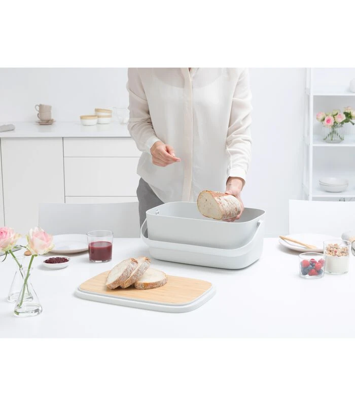 Brabantia Broodtrommel Nic - Light Grey 2 Brabantia Broodtrommel Nic - Light Grey - Afbeelding 2