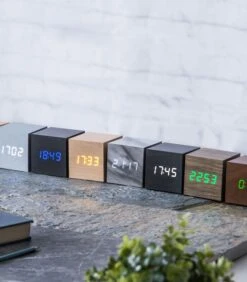 Cube Click Clock Wekker - Marmer/LED Wit -Huishoudelijke Producten Winkel 948a105fa9fa457db84cfd2b79b11ff5