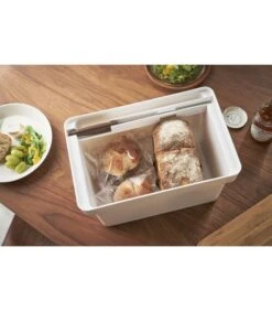 Yamazaki Bread Case With Knife Holder - Tower - White -Huishoudelijke Producten Winkel a9a5b4a42aae4232ae948a5e6cbefc6f