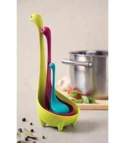 Nessie Familie - Opschepbestek -Huishoudelijke Producten Winkel ae8b1efb1eb24d629c0d7e853f4da7c7