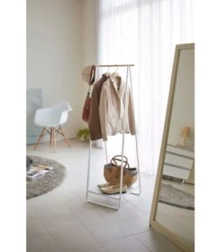 Yamazaki Hanger Rack 2.0 - White 7 Yamazaki Hanger Rack 2.0 - White -Huishoudelijke Producten Winkel b206d4b06a064923aa14eb68c0899a0c