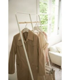 Yamazaki Hanger Rack 1.1 - White -Huishoudelijke Producten Winkel bf7fc7f240f04bf4aaa953554261b5a7