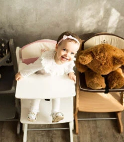 TiSsi Kinderstoel Natuurlijk Hout -Huishoudelijke Producten Winkel e409d092029a40d8945713edc8c319d8