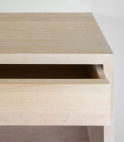 Zwevend Nachtkastje HUGO Met Lade In Berkenhout -Huishoudelijke Producten Winkel e84d8422ce304ad5a00ff83c6e240b65